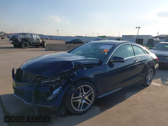 ✅ 2016 Mercedes-Benz E 400 • VIN: WDDKJ6FB7GF323797 • Лот: 44191173. Опубліковано раніше на IAAI з пробігом 122 472 миль. Безкоштовний доступ до архіву аукціонних продажів зі США та докладний звіт про історію автомобіля на DreamBid. Зображення 2.