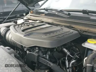 ✅ 2024 Jeep Wagoneer Series II • VIN: 1C4SJVBP1RS175162 • Lot: 41481103. Wystawiony na IAAI z przebiegiem 7 692 mil. Bezpłatny archiwum sprzedaży aukcyjnych z USA i szczegółowy raport historii pojazdu na DreamBid. Zdjęcie 21.