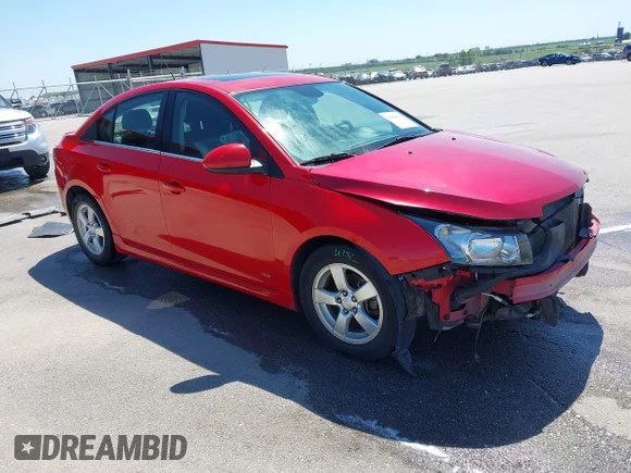 ✅ 2013 Chevrolet Cruze 1LT • VIN: 1G1PC5SB4D7267701 • Лот: 45408143. Опубліковано раніше на IAAI з пробігом 155 750 миль. Безкоштовний доступ до архіву аукціонних продажів зі США та докладний звіт про історію автомобіля на DreamBid. Зображення 1.