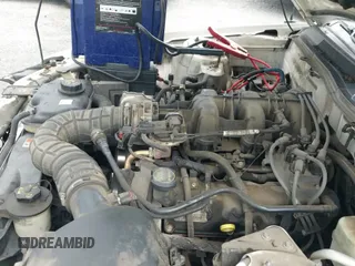 ✅ 2005 Ford Mustang Deluxe • VIN: 1ZVFT84N755253121 • Лот: 42687235. Опубликован ранее на IAAI с пробегом Не указан. Бесплатный доступ к архиву аукционных продаж из США и подробный отчёт об истории автомобиля на DreamBid. Изображение 13.