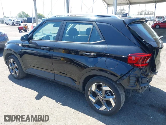 ✅ 2022 Hyundai Venue SEL • VIN: KMHRC8A34NU137671 • Лот: 45159081. Опубліковано раніше на IAAI з пробігом 84 132 миль. Безкоштовний доступ до архіву аукціонних продажів зі США та докладний звіт про історію автомобіля на DreamBid. Зображення 3.