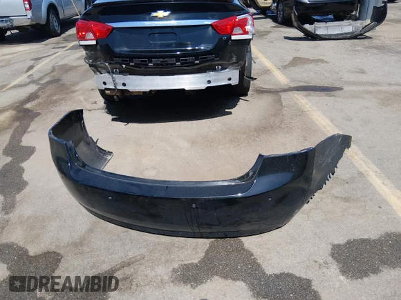 ✅ 2016 Chevrolet Impala LT • VIN: 2G1105SA4G9190286 • Лот: 44748895. Опубліковано раніше на IAAI з пробігом 174 658 миль. Безкоштовний доступ до архіву аукціонних продажів зі США та докладний звіт про історію автомобіля на DreamBid. Зображення 12.