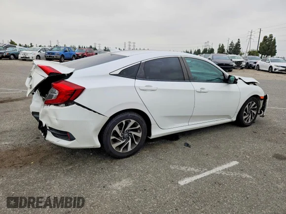 ✅ 2017 Honda Civic EX • VIN: 2HGFC2F7XHH525612 • Lot: 56621796. Wystawiony na Copart z przebiegiem 146 935 mil. Bezpłatny archiwum sprzedaży aukcyjnych z USA i szczegółowy raport historii pojazdu na DreamBid. Zdjęcie 3.