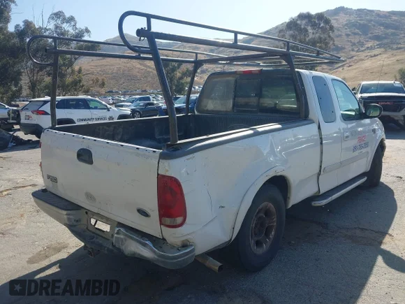 ✅ 2002 Ford F-150 XL • VIN: 2FTRX17L42CA26928 • Лот: 44984389. Опубликован ранее на IAAI с пробегом Не указан. Бесплатный доступ к архиву аукционных продаж из США и подробный отчёт об истории автомобиля на DreamBid. Изображение 4.