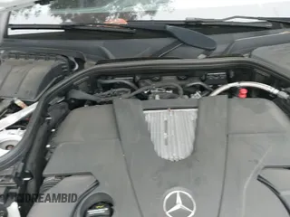 ✅ 2019 Mercedes-Benz E 450 • VIN: WDD1J6HB7KF086388 • Lot: 42464799. Listed on IAAI with 41,504 mi. Free auction sales archive from the USA and detailed vehicle history report at DreamBid. Image 22.