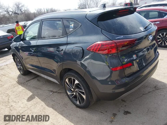 ✅ 2020 Hyundai Tucson SEL • VIN: KM8J33AL9LU088349 • Lot: 44691732. Wystawiony na IAAI z przebiegiem 39 328 mil. Bezpłatny archiwum sprzedaży aukcyjnych z USA i szczegółowy raport historii pojazdu na DreamBid. Zdjęcie 3.