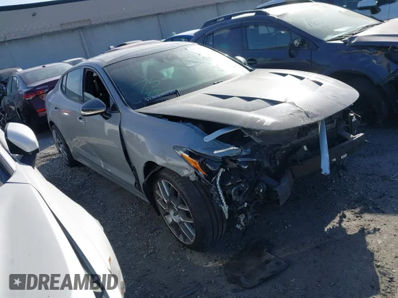 ✅ 2019 Kia Stinger GT1 • VIN: KNAE45LC2K6049548 • Лот: 40970268. Опубліковано раніше на IAAI з пробігом 35 217 миль. Безкоштовний доступ до архіву аукціонних продажів зі США та докладний звіт про історію автомобіля на DreamBid. Зображення 1.