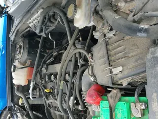 ✅ 2012 Ford Escape XLS • VIN: 1FMCU0C78CKB50890 • Lot: 42604116. Wystawiony na IAAI z przebiegiem 147 064 mil. Bezpłatny archiwum sprzedaży aukcyjnych z USA i szczegółowy raport historii pojazdu na DreamBid. Zdjęcie 16.