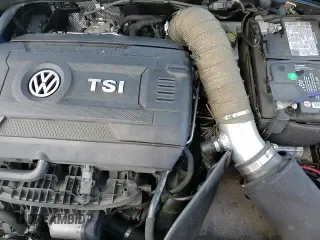 ✅ 2019 Volkswagen Golf GTI S • VIN: 3VW6T7AU3KM008330 • Лот: 64900825. Опубликован ранее на Copart с пробегом 109 387 миль. Бесплатный доступ к архиву аукционных продаж из США и подробный отчёт об истории автомобиля на DreamBid. Изображение 17.