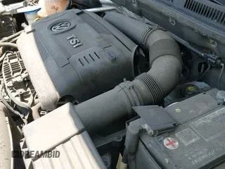 ✅ 2018 Volkswagen Jetta SE Sport • VIN: 3VWD17AJ1JM245951 • Lot: 42580703. Listed on IAAI with 90,129 mi. Free auction sales archive from the USA and detailed vehicle history report at DreamBid. Image 19.