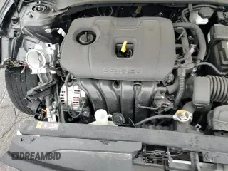 ✅ 2024 Kia Forte GT-Line • VIN: 3KPF54AD9RE822675 • Lot: 85960135. Wystawiony na Copart z przebiegiem 14 030 mil. Bezpłatny archiwum sprzedaży aukcyjnych z USA i szczegółowy raport historii pojazdu na DreamBid. Zdjęcie 16.