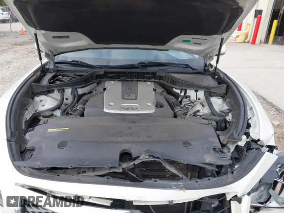 ✅ 2015 Infiniti Q70 • VIN: JN1BY1PP5FM601628 • Lot: 41510075. Wystawiony na IAAI z przebiegiem 102 363 mil. Bezpłatny archiwum sprzedaży aukcyjnych z USA i szczegółowy raport historii pojazdu na DreamBid. Zdjęcie 10.