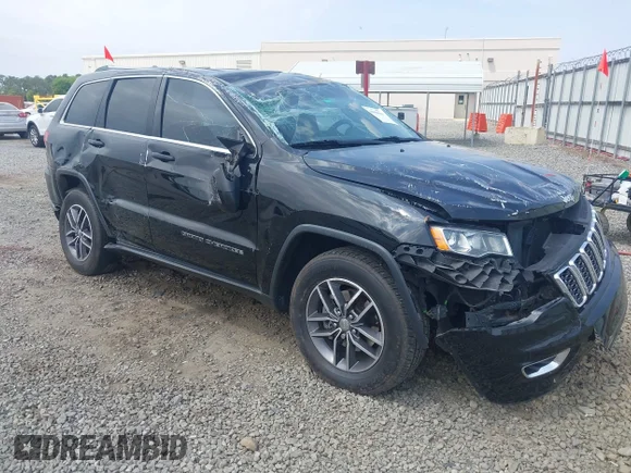 ✅ 2018 Jeep Grand Cherokee Laredo E • VIN: 1C4RJEAG2JC513361 • Lot: 44980565. Listed on IAAI with 104,877 mi. Free auction sales archive from the USA and detailed vehicle history report at DreamBid. Image 1.