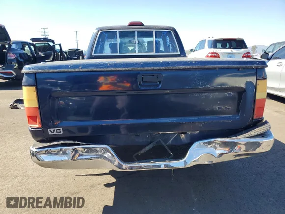 ✅ 1994 Toyota Pickup DX • VIN: JT4VN93D7R5040358 • Lot: 46912706. Wystawiony na Copart z przebiegiem 201 373 mil. Bezpłatny archiwum sprzedaży aukcyjnych z USA i szczegółowy raport historii pojazdu na DreamBid. Zdjęcie 6.