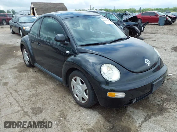 ✅ 2000 Volkswagen Beetle GLS • VIN: 3VWCA21C9YM499921 • Лот: 42161756. Опубликован ранее на IAAI с пробегом 74 194 миль. Бесплатный доступ к архиву аукционных продаж из США и подробный отчёт об истории автомобиля на DreamBid. Изображение 1.