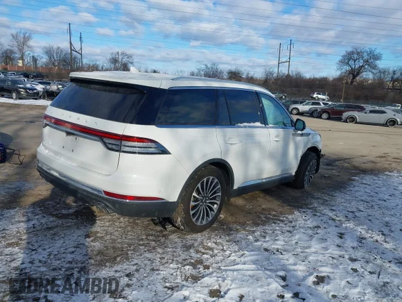 ✅ 2022 Lincoln Aviator Reserve • VIN: 5LM5J7XC9NGL22025 • Лот: 41231782. Опубліковано раніше на IAAI з пробігом 27 129 миль. Безкоштовний доступ до архіву аукціонних продажів зі США та докладний звіт про історію автомобіля на DreamBid. Зображення 4.