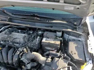 ✅ 2020 Toyota Corolla LE • VIN: 5YFBPRBE2LP046859 • Lot: 69775345. Listed on Copart with 139,977 mi. Free auction sales archive from the USA and detailed vehicle history report at DreamBid. Image 14.