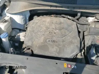 ✅ 2020 Kia Sorento EX • VIN: 5XYPH4A51LG689831 • Lot: 86455925. Wystawiony na Copart z przebiegiem 120 810 mil. Bezpłatny archiwum sprzedaży aukcyjnych z USA i szczegółowy raport historii pojazdu na DreamBid. Zdjęcie 16.