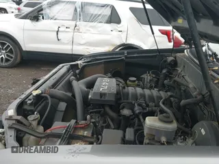 ✅ 2006 Toyota Tundra SR5 • VIN: 5TBDT44186S505933 • Lot: 43298260. Listed on IAAI with 167,617 mi. Free auction sales archive from the USA and detailed vehicle history report at DreamBid. Image 19.