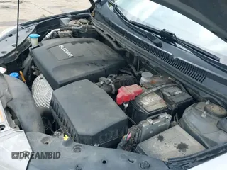 ✅ 2011 Suzuki Kizashi S • VIN: JS2RF9A13B6110080 • Lot: 42182983. Listed on IAAI with 128,470 mi. Free auction sales archive from the USA and detailed vehicle history report at DreamBid. Image 19.