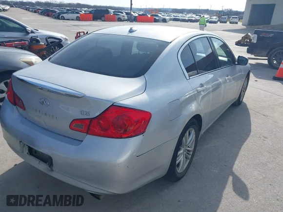 ✅ 2011 Infiniti G25 Journey • VIN: JN1DV6AP8BM603648 • Lot: 41588304. Wystawiony na IAAI z przebiegiem 209 178 mil. Bezpłatny archiwum sprzedaży aukcyjnych z USA i szczegółowy raport historii pojazdu na DreamBid. Zdjęcie 4.