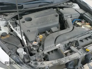 ✅ 2018 Nissan Altima SV • VIN: 1N4AL3AP9JC184613 • Lot: 43245638. Wystawiony na IAAI z przebiegiem 102 660 mil. Bezpłatny archiwum sprzedaży aukcyjnych z USA i szczegółowy raport historii pojazdu na DreamBid. Zdjęcie 18.