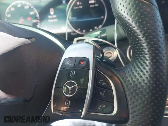 ✅ 2018 Mercedes-Benz E 400 • VIN: WDDZF6GB6JA415325 • Lot: 44556005. Wystawiony na IAAI z przebiegiem 42 181 mil. Bezpłatny archiwum sprzedaży aukcyjnych z USA i szczegółowy raport historii pojazdu na DreamBid. Zdjęcie 11.
