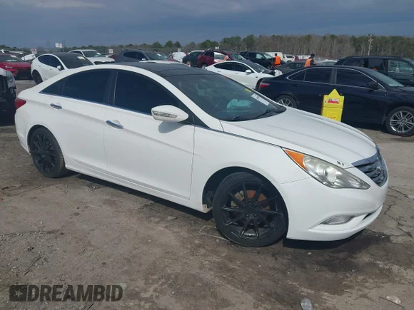 ✅ 2012 Hyundai Sonata Limited • VIN: 5NPEC4AB2CH404266 • Lot: 44420099. Wystawiony na IAAI z przebiegiem 244 426 mil. Bezpłatny archiwum sprzedaży aukcyjnych z USA i szczegółowy raport historii pojazdu na DreamBid. Zdjęcie 1.
