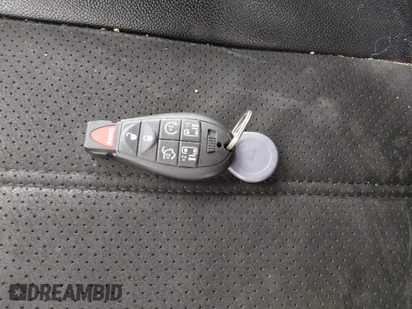 ✅ 2019 Dodge Grand Caravan SXT • VIN: 2C4RDGCG2KR772294 • Лот: 44232124. Опубліковано раніше на IAAI з пробігом 94 233 миль. Безкоштовний доступ до архіву аукціонних продажів зі США та докладний звіт про історію автомобіля на DreamBid. Зображення 11.
