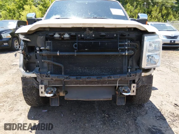 ✅ 2015 Ford F-250 Lariat • VIN: 1FT7W2BT1FEC60693 • Lot: 45107224. Listed on IAAI with 86,300 mi. Free auction sales archive from the USA and detailed vehicle history report at DreamBid. Image 6.