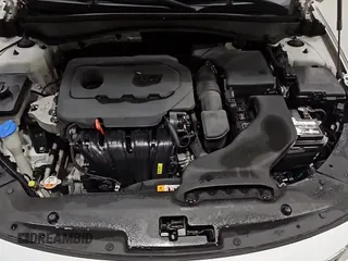 ✅ 2016 Kia Optima EX • VIN: 5XXGU4L35GG041023 • Lot: 70309355. Wystawiony na Copart z przebiegiem 113 412 mil. Bezpłatny archiwum sprzedaży aukcyjnych z USA i szczegółowy raport historii pojazdu na DreamBid. Zdjęcie 13.