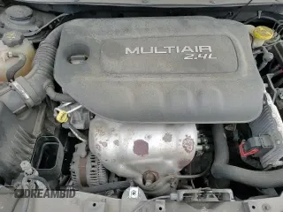 ✅ 2017 Jeep Cherokee 75th Anniversary Edition • VIN: 1C4PJLCB2HW641928 • Lot: 70887955. Wystawiony na Copart z przebiegiem 109 686 mil. Bezpłatny archiwum sprzedaży aukcyjnych z USA i szczegółowy raport historii pojazdu na DreamBid. Zdjęcie 14.