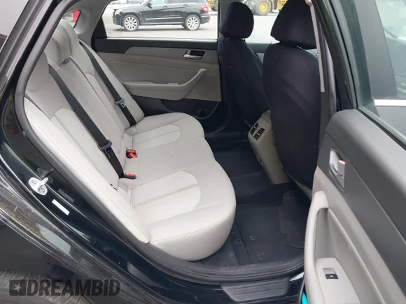 ✅ 2019 Hyundai Sonata • VIN: KMHE14L22KA093782 • Lot: 42509520. Wystawiony na IAAI z przebiegiem 77 799 mil. Bezpłatny archiwum sprzedaży aukcyjnych z USA i szczegółowy raport historii pojazdu na DreamBid. Zdjęcie 8.