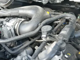 ✅ 2023 Ford Transit Passenger XL • VIN: 1FBAX2C82PKB28840 • Lot: 41734942. Wystawiony na IAAI z przebiegiem 20 504 mil. Bezpłatny archiwum sprzedaży aukcyjnych z USA i szczegółowy raport historii pojazdu na DreamBid. Zdjęcie 18.