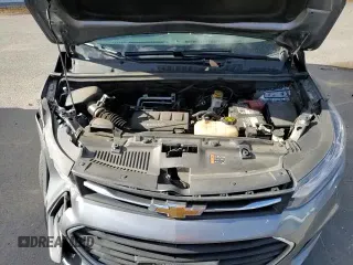 ✅ 2020 Chevrolet Trax LT • VIN: 3GNCJLSB5LL290812 • Lot: 90781435. Wystawiony na Copart z przebiegiem 101 577 mil. Bezpłatny archiwum sprzedaży aukcyjnych z USA i szczegółowy raport historii pojazdu na DreamBid. Zdjęcie 13.