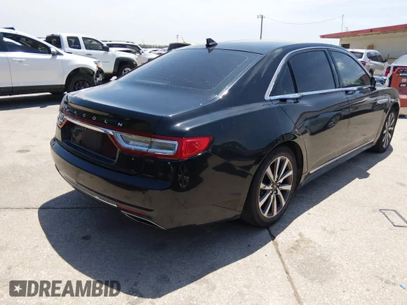 ✅ 2018 Lincoln Continental Livery • VIN: 1LN6L9HK8J5610482 • Лот: 45424692. Опубліковано раніше на IAAI з пробігом 262 954 миль. Безкоштовний доступ до архіву аукціонних продажів зі США та докладний звіт про історію автомобіля на DreamBid. Зображення 4.