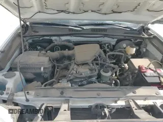 ✅ 2020 Toyota Tacoma SR • VIN: 5TFRX5GN3LX166087 • Lot: 85181375. Wystawiony na Copart z przebiegiem 48 726 mil. Bezpłatny archiwum sprzedaży aukcyjnych z USA i szczegółowy raport historii pojazdu na DreamBid. Zdjęcie 13.