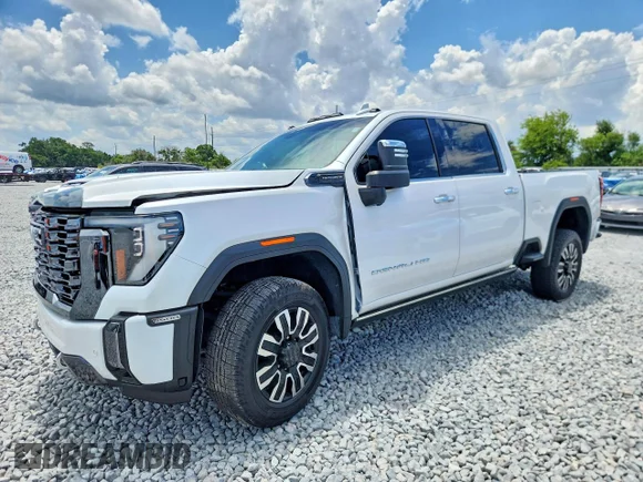 ✅ 2024 GMC Sierra 2500HD Denali Ultimate • VIN: 1GT49XEY8RF102266 • Лот: 58903276. Опубліковано раніше на Copart з пробігом 60 171 миль. Безкоштовний доступ до архіву аукціонних продажів зі США та докладний звіт про історію автомобіля на DreamBid. Зображення 1.