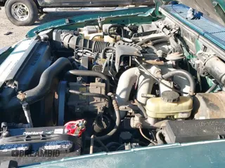 ✅ 1998 Ford Ranger XL • VIN: 1FTYR10C0WUA75355 • Lot: 42568962. Listed on IAAI with 113,574 mi. Free auction sales archive from the USA and detailed vehicle history report at DreamBid. Image 12.