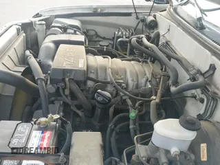 ✅ 2002 Toyota Sequoia SR5 • VIN: 5TDZT34A52S128205 • Lot: 43780619. Listed on IAAI with 270,701 mi. Free auction sales archive from the USA and detailed vehicle history report at DreamBid. Image 12.