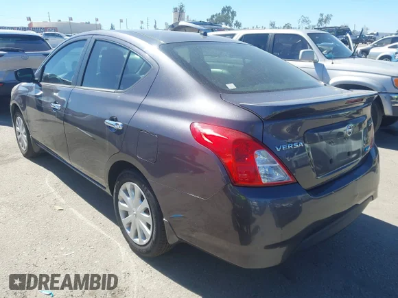 ✅ 2015 Nissan Versa S • VIN: 3N1CN7AP5FL942482 • Lot: 43471939. Wystawiony na IAAI z przebiegiem 162 889 mil. Bezpłatny archiwum sprzedaży aukcyjnych z USA i szczegółowy raport historii pojazdu na DreamBid. Zdjęcie 3.