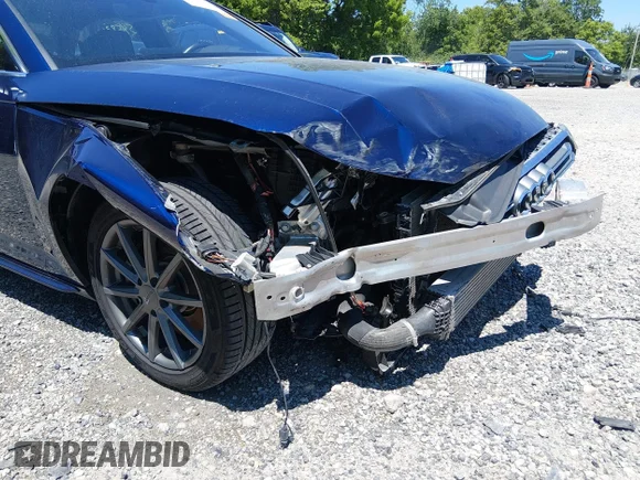 ✅ 2019 Audi S4 Prestige • VIN: WAUC4AF41KA002111 • Lot: 45458341. Wystawiony na IAAI z przebiegiem 73 587 mil. Bezpłatny archiwum sprzedaży aukcyjnych z USA i szczegółowy raport historii pojazdu na DreamBid. Zdjęcie 6.