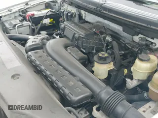 ✅ 2006 Lincoln Mark LT • VIN: 5LTPW16596FJ16175 • Лот: 41580672. Опубликован ранее на IAAI с пробегом Не указан. Бесплатный доступ к архиву аукционных продаж из США и подробный отчёт об истории автомобиля на DreamBid. Изображение 18.