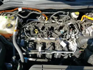 ✅ 2020 Ford Escape Titanium Hybrid • VIN: 1FMCU0DZ0LUC74768 • Лот: 85801435. Опубликован ранее на Copart с пробегом 69 725 миль. Бесплатный доступ к архиву аукционных продаж из США и подробный отчёт об истории автомобиля на DreamBid. Изображение 14.