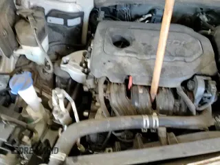 ✅ 2020 Hyundai Santa Fe SE • VIN: 5NMS23AD7LH279375 • Lot: 68691755. Listed on Copart with 102,931 mi. Free auction sales archive from the USA and detailed vehicle history report at DreamBid. Image 16.