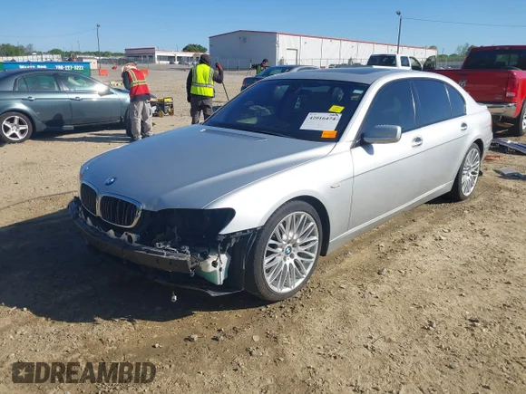 ✅ 2008 BMW 7 Series 750Li • VIN: WBAHN83528DT79949 • Лот: 42016474. Опубликован ранее на IAAI с пробегом 252 573 миль. Бесплатный доступ к архиву аукционных продаж из США и подробный отчёт об истории автомобиля на DreamBid. Изображение 6.
