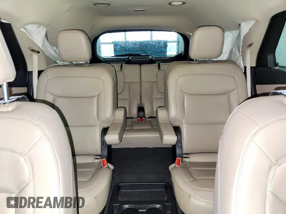 ✅ 2021 Ford Explorer XLT • VIN: 1FMSK8DHXMGB75222 • Lot: 52669766. Wystawiony na Copart z przebiegiem 33 404 mil. Bezpłatny archiwum sprzedaży aukcyjnych z USA i szczegółowy raport historii pojazdu na DreamBid. Zdjęcie 10.