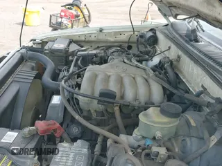 ✅ 1998 Toyota Tacoma • VIN: 4TAWN72N7WZ087201 • Lot: 43172491. Listed on IAAI with 219,035 mi. Free auction sales archive from the USA and detailed vehicle history report at DreamBid. Image 12.