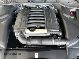 ✅ 2018 Porsche Cayenne • VIN: WP1AA2A23JKA06666 • Лот: 92071855. Опубликован ранее на Copart с пробегом 77 553 миль. Бесплатный доступ к архиву аукционных продаж из США и подробный отчёт об истории автомобиля на DreamBid. Изображение 14.