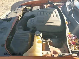 ✅ 2011 Dodge Charger SE • VIN: 2B3CL3CG6BH584838 • Lot: 43638551. Wystawiony na IAAI z przebiegiem 211 180 mil. Bezpłatny archiwum sprzedaży aukcyjnych z USA i szczegółowy raport historii pojazdu na DreamBid. Zdjęcie 12.